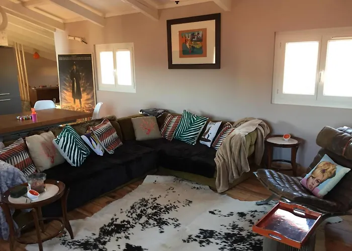Small Luxury Loft, Down Town Petit Loft